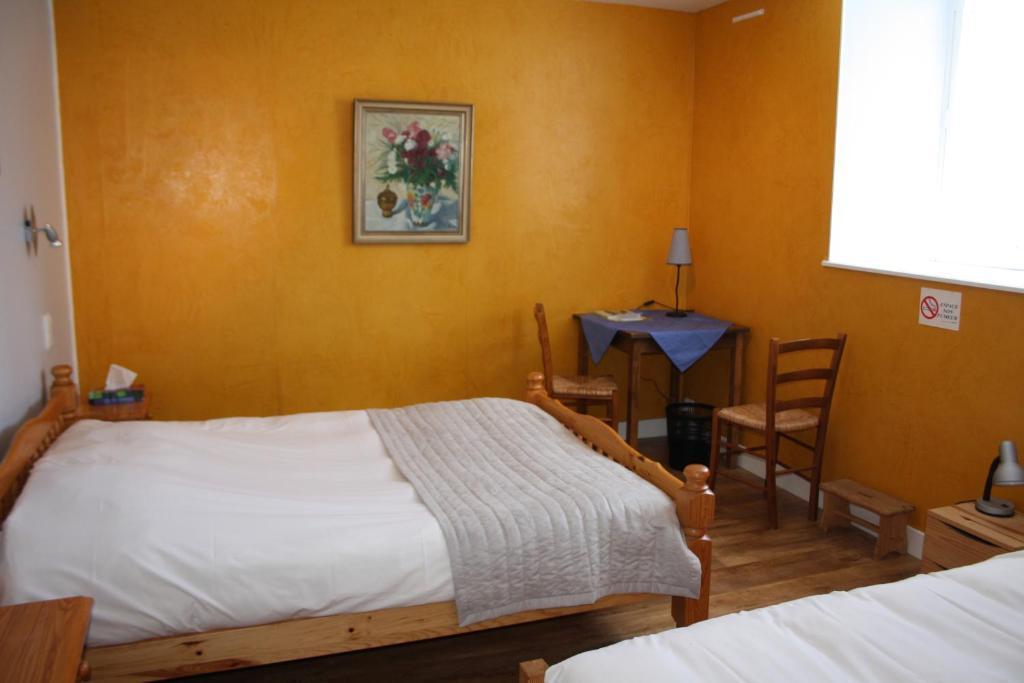 Auberge De Saint Julien Aux Bois ห้อง รูปภาพ