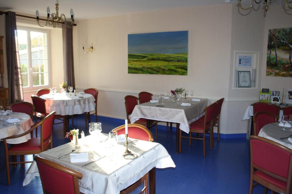 Auberge De Saint Julien Aux Bois ภายนอก รูปภาพ